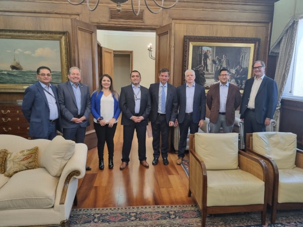 Imàgen de Juntos  construyendo el mejor lugar para trabajar